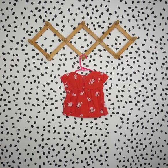 Old Navy Red Floral Print Short Sleeve Baby Top - Picture 3 of 6